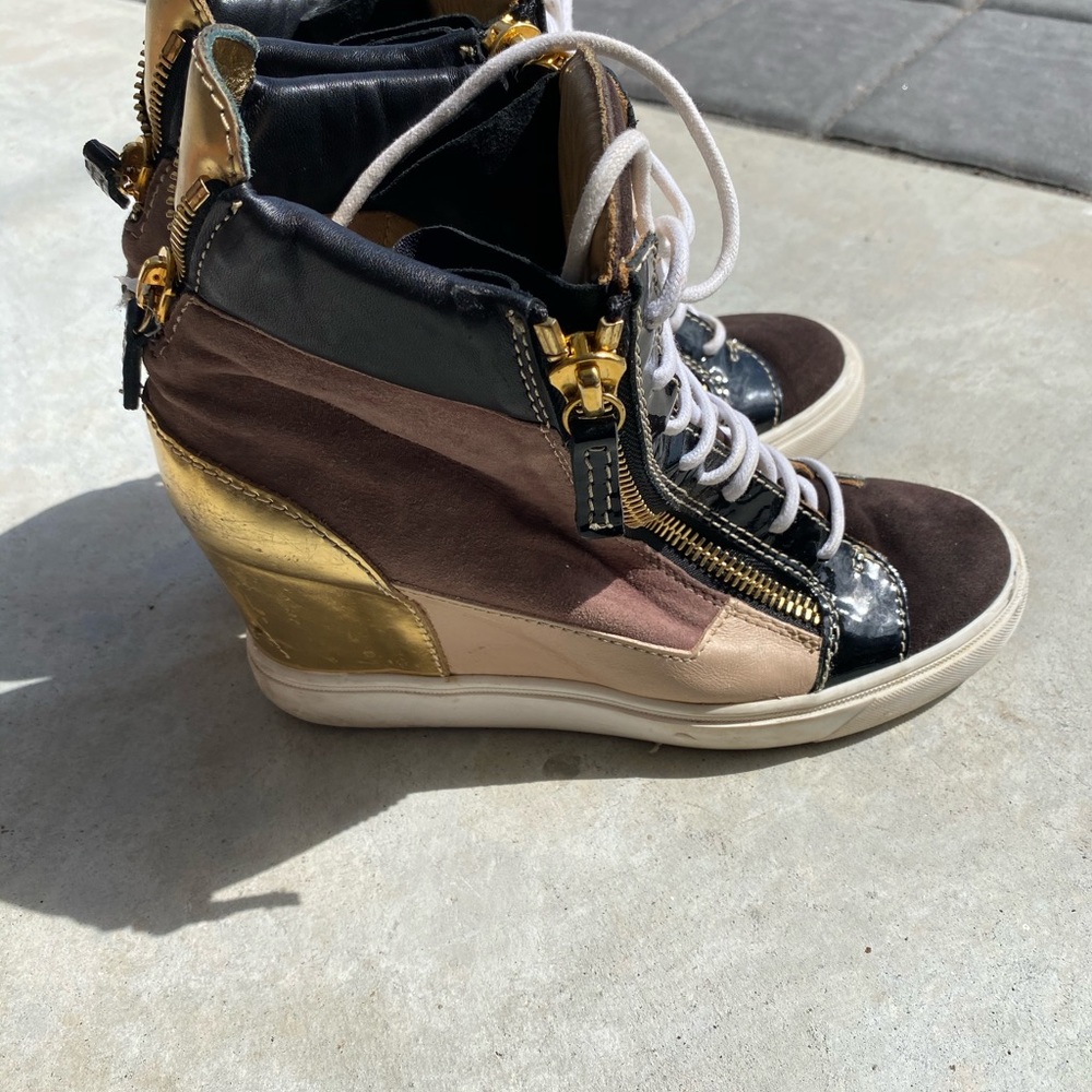 Giuseppe - Picture 6 of 6